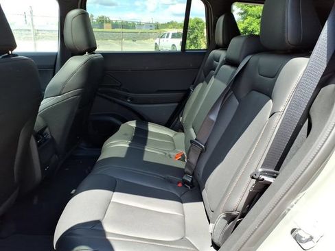 New 2026 Jeep Cherokee Limited AWD/4WD image 9
