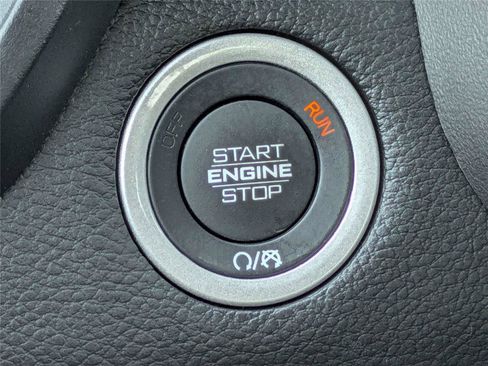 Certified 2025 RAM 1500 Big Horn AWD/4WD image 31