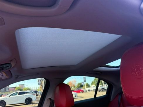 Used 2020 Alfa Romeo Giulia w/ Nero Edizione image 14