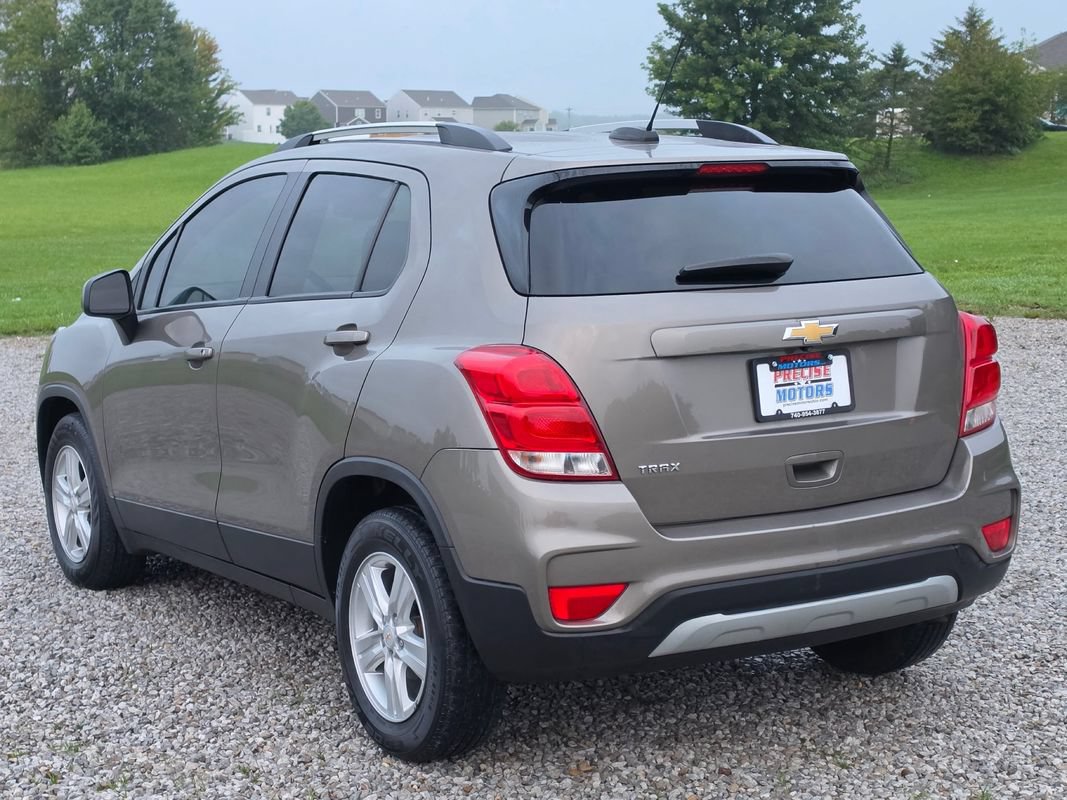 Used 2021 Chevrolet Trax LT FWD image 7