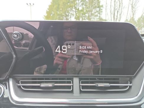 New 2026 Chevrolet Trax RS w/ Driver Confidence Package image 25