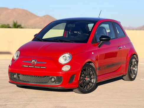 Used 2012 FIAT 500 Abarth w/ Safety & Convenience Pkg FWD image 3