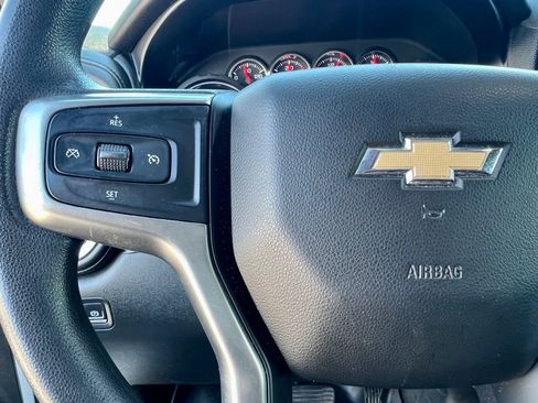 Used 2019 Chevrolet Silverado 1500 LT image 30