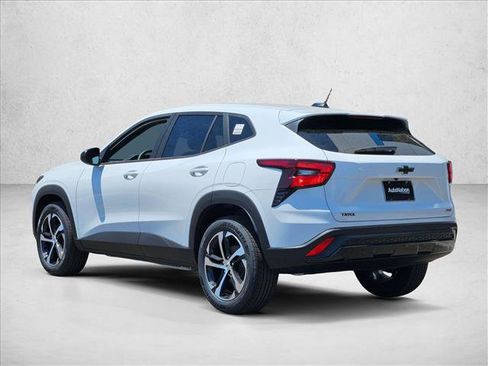 New 2026 Chevrolet Trax RS FWD image 9