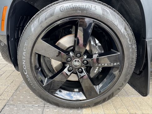 Used 2023 Land Rover Defender 110 Carpathian Edition AWD/4WD image 9