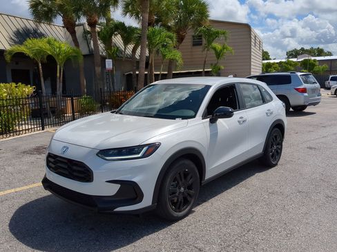 New 2026 Honda HR-V Sport image 10