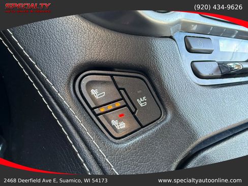 Used 2015 Chevrolet Suburban LTZ image 31