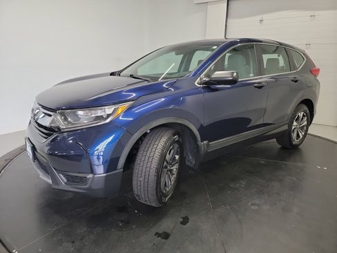 Used 2018 Honda CR-V LX image 3