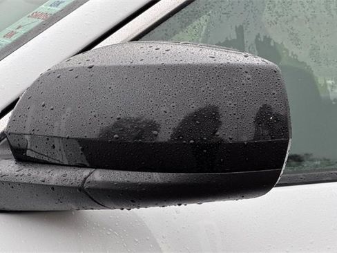 Used 2023 Jeep Grand Cherokee L Laredo image 54