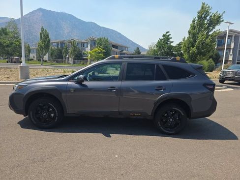 Used 2022 Subaru Outback Wilderness AWD/4WD image 6