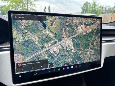 Used 2021 Tesla Model S Plaid AWD/4WD image 15