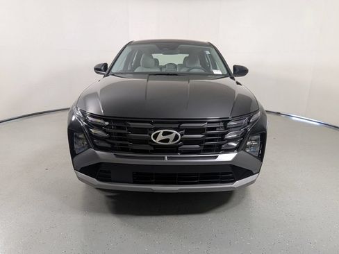 Certified 2026 Hyundai Tucson SE FWD image 2