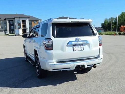 Used 2022 Toyota 4Runner Limited w/ Convenience Package (TMS) AWD/4WD image 6