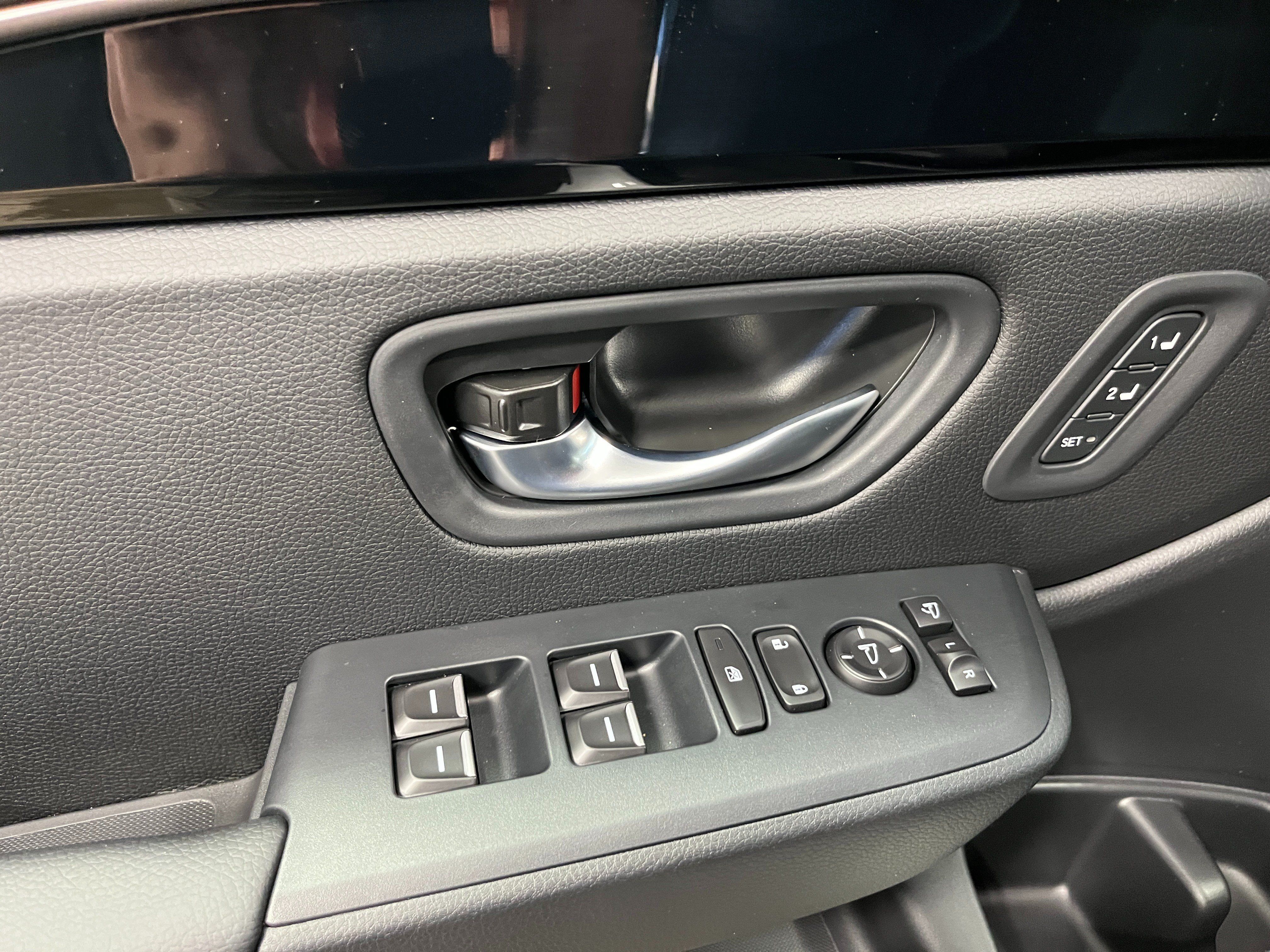 New 2026 Honda Pilot TrailSport image 13