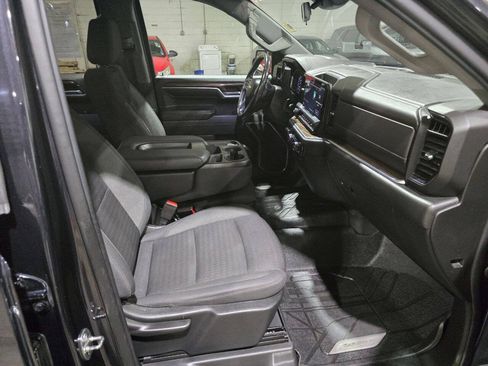 Used 2022 Chevrolet Silverado 1500 LT w/ Max Trailering Package AWD/4WD image 35