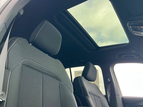 New 2025 Jeep Grand Cherokee Laredo X image 17