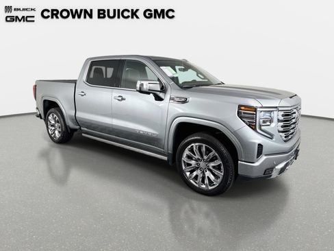 Used 2025 GMC Sierra 1500 Denali w/ Denali Reserve Package AWD/4WD image 3