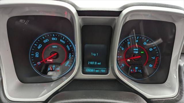 Used 2014 Chevrolet Camaro LS RWD image 19