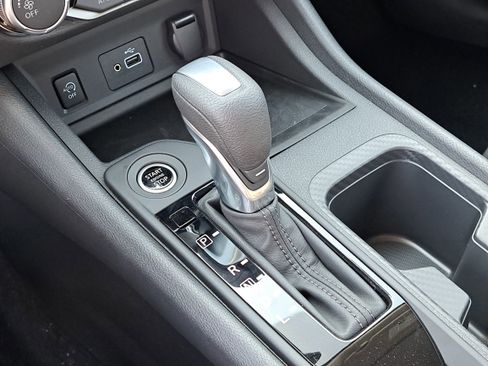 New 2025 Nissan Sentra S image 14