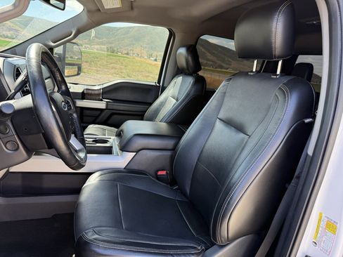 Used 2018 Ford F350 Lariat w/ Lariat Ultimate Package AWD/4WD image 17
