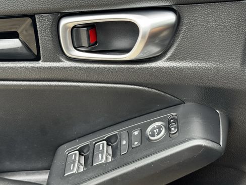 Used 2024 Honda Civic EX-L image 26