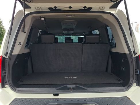 Used 2015 Nissan Armada Platinum AWD/4WD image 37