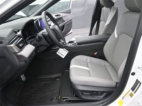 New 2026 Toyota Camry SE image 11