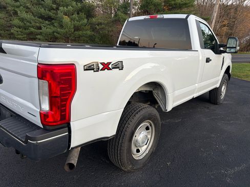 Used 2018 Ford F250 XLT image 16