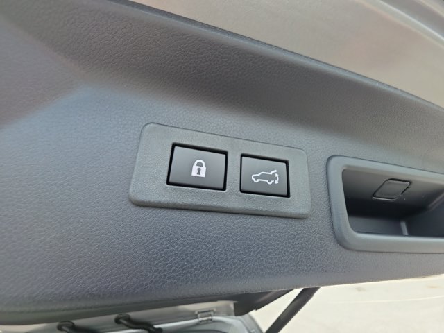 New 2026 Subaru Forester Touring AWD/4WD image 17