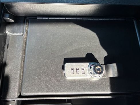 New 2026 Toyota Tundra Limited image 38