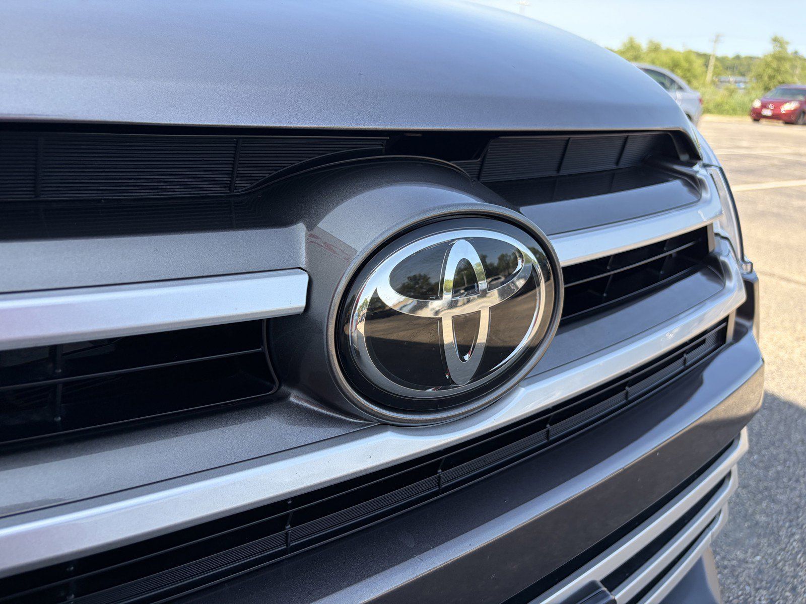 Used 2017 Toyota Highlander XLE AWD/4WD image 37