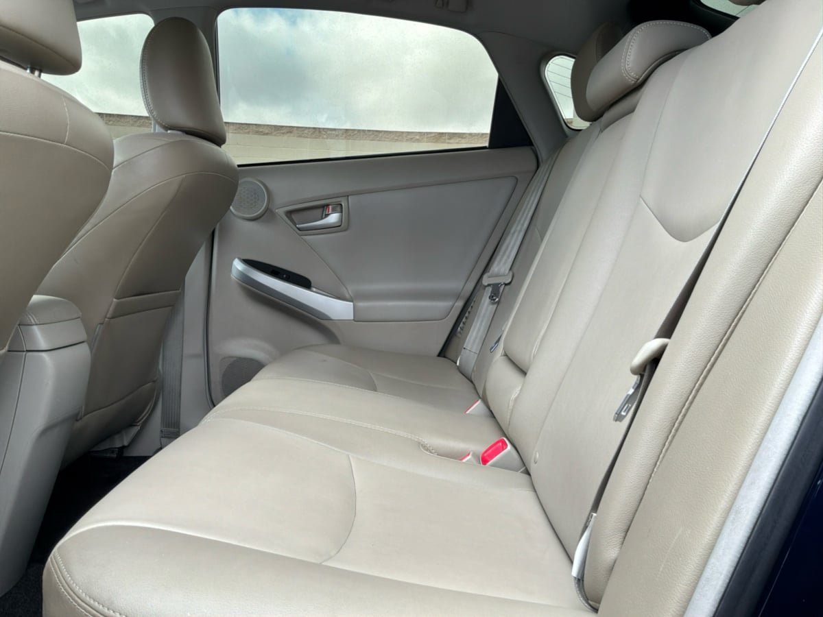 Used 2013 Toyota Prius Four FWD image 19