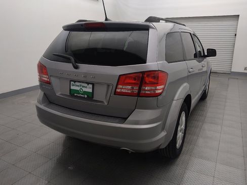 Used 2018 Dodge Journey SE w/ Popular Equipment Group image 7