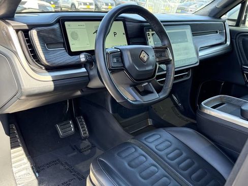 Used 2023 Rivian R1S Adventure AWD/4WD image 19
