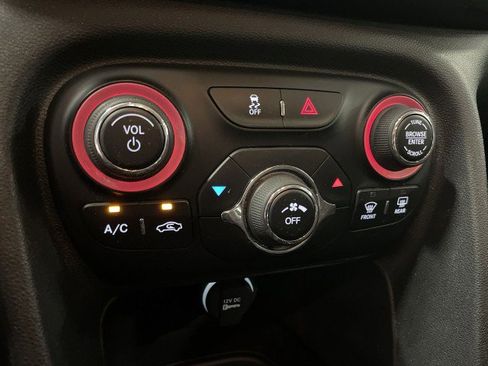 Used 2015 Dodge Dart Aero FWD image 20