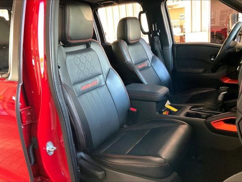 Used 2023 Nissan Frontier PRO-4X w/ Pro-4X Premium Package AWD/4WD image 22