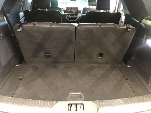 Used 2025 Ford Explorer ST AWD/4WD image 9