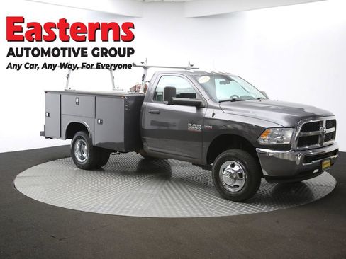 Used 2018 RAM 3500 Tradesman w/ Chrome Appearance Group image 48