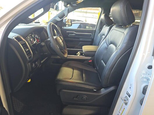 Used 2025 RAM 1500 Big Horn AWD/4WD image 13