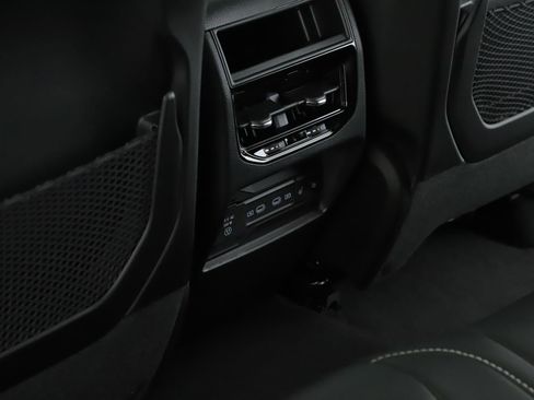 New 2026 Jeep Grand Cherokee Limited w/ Limited Altitude Package image 6