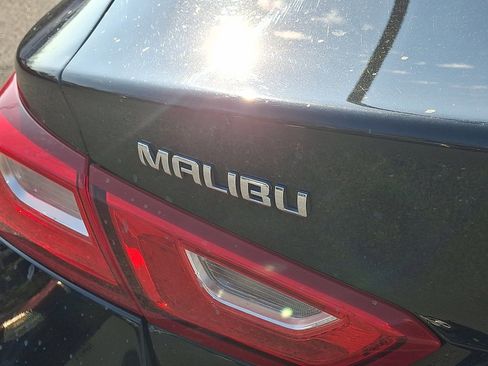 Used 2024 Chevrolet Malibu LT image 15