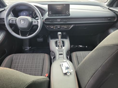 Used 2024 Honda HR-V Sport image 28