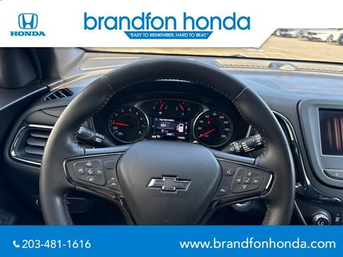 Used 2022 Chevrolet Equinox RS AWD/4WD image 16