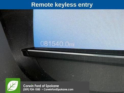 Used 2017 Ford Explorer XLT w/ Equipment Group 202A AWD/4WD image 4