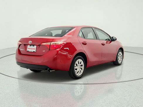 Used 2017 Toyota Corolla LE FWD image 5