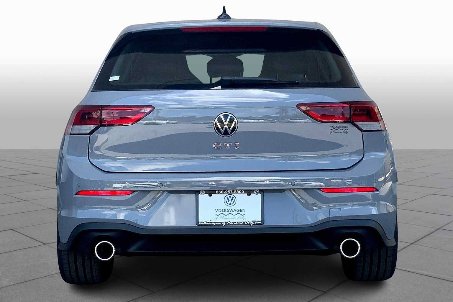 Used 2025 Volkswagen GTI Autobahn FWD image 4
