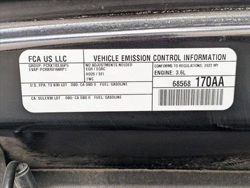 Certified 2023 Jeep Gladiator Sport image 24