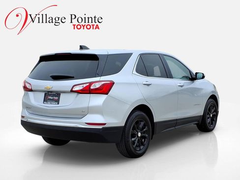 Used 2018 Chevrolet Equinox LT image 8