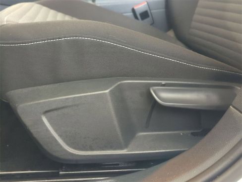 Used 2023 Volkswagen Jetta S image 13