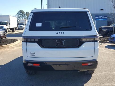 New 2026 Jeep Grand Wagoneer Limited image 5